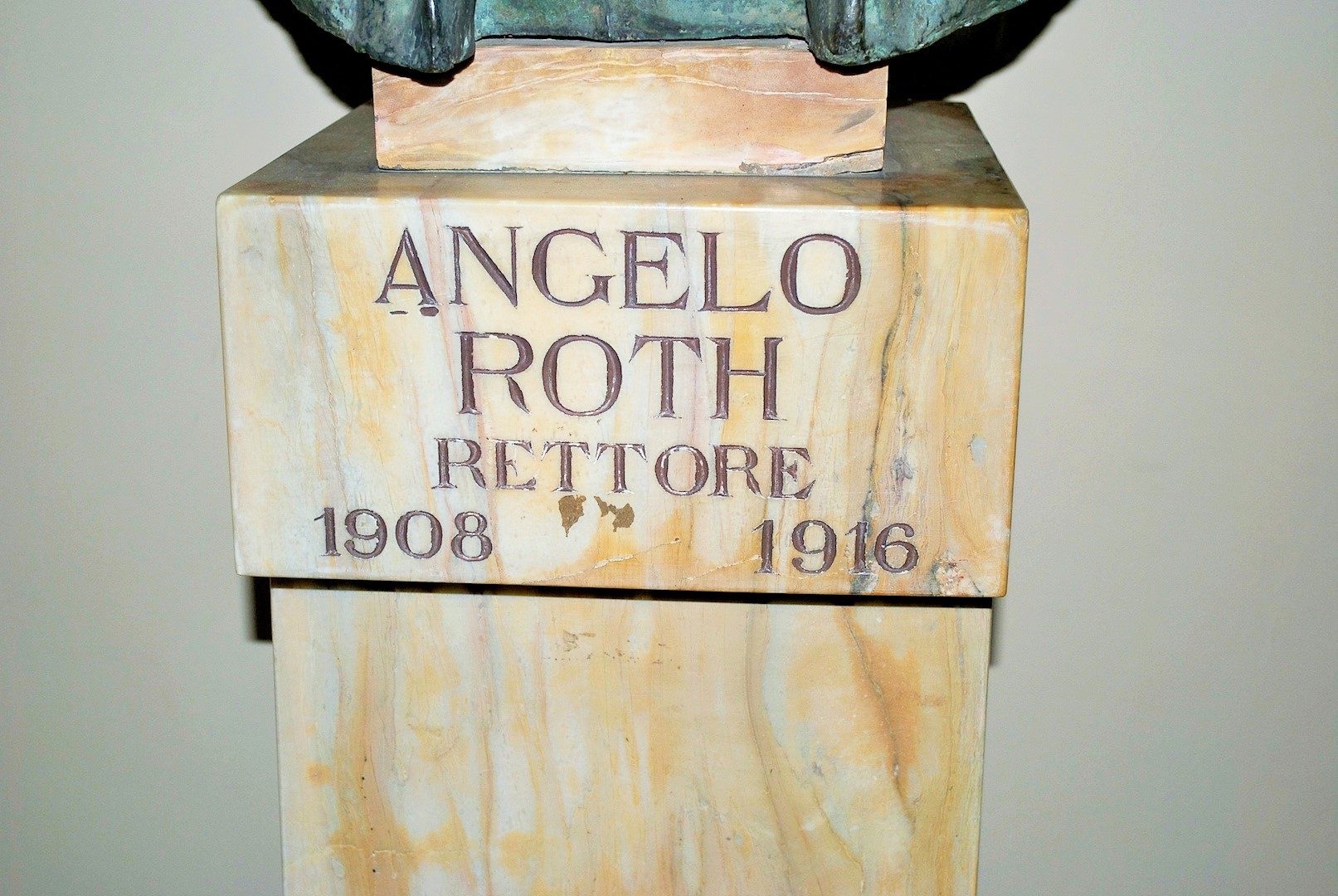 Angelo%20Roth%201%281%29.jpg